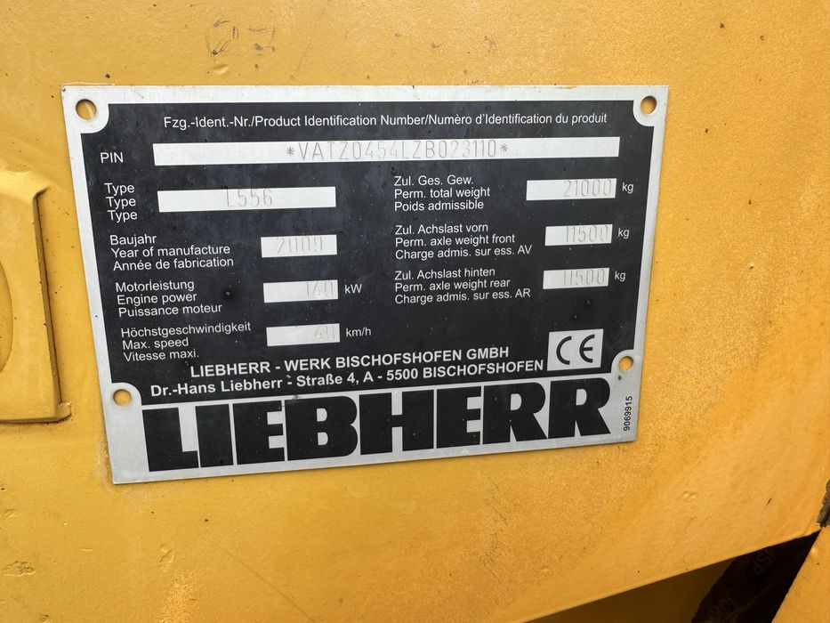 Ładowarka Liebherr 556 z wagą