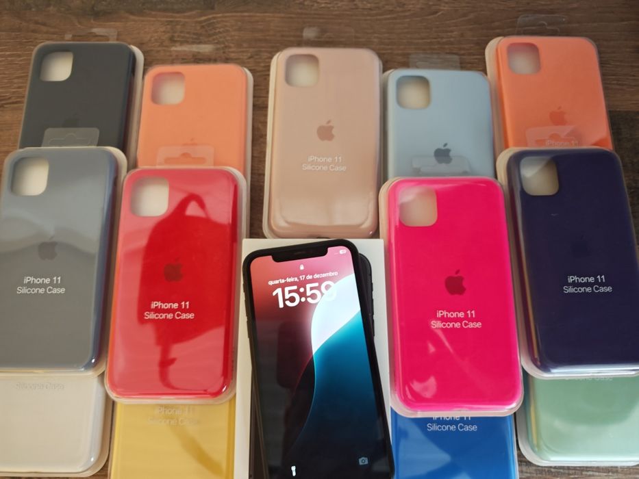 iPhone 11 6.1" 64GB Preto Bom estado Aceito Retomas