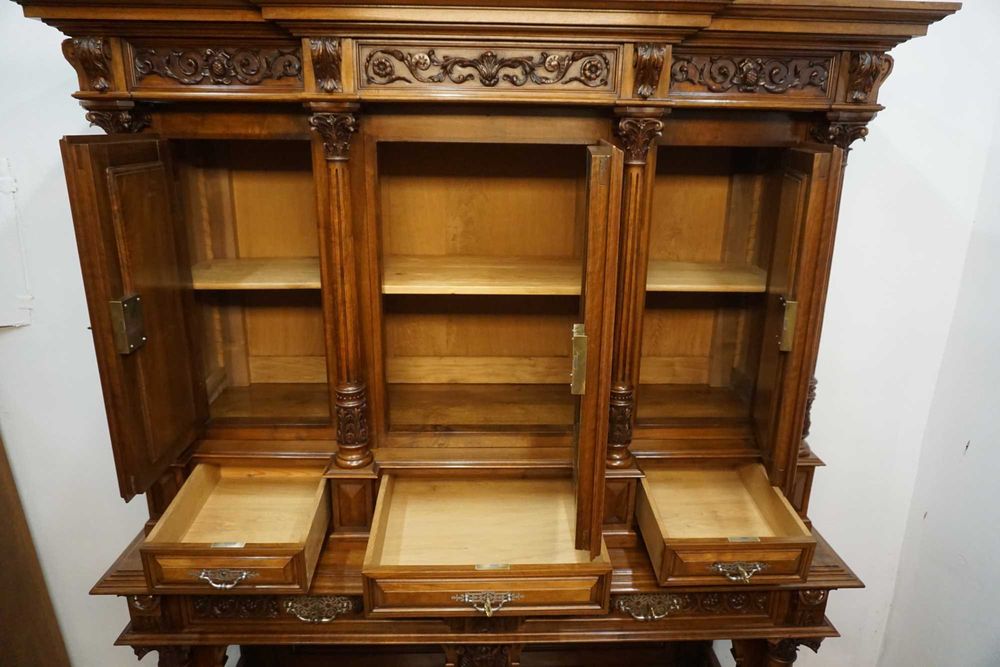 Stary Pałacowy Kabinet – Kredens Neorenesans Francja Figura Diabła