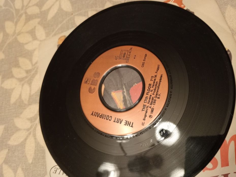 Vinil 7 'pol de The art company c/ Susanna & The 17th floor