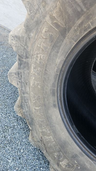 Opona BKT 900/60r 32