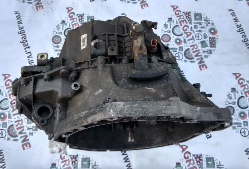 КПП Коробка передач 5-ти 6-ти ступка 2,5 3,0 dci Master Opel Movano