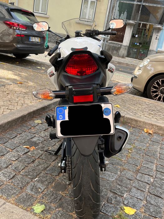 Honda CBR 125R (2014)