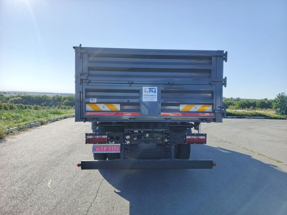 Самоскид, самосвал, зерновоз,сільхознік.