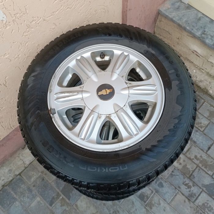 Титаны с резиной