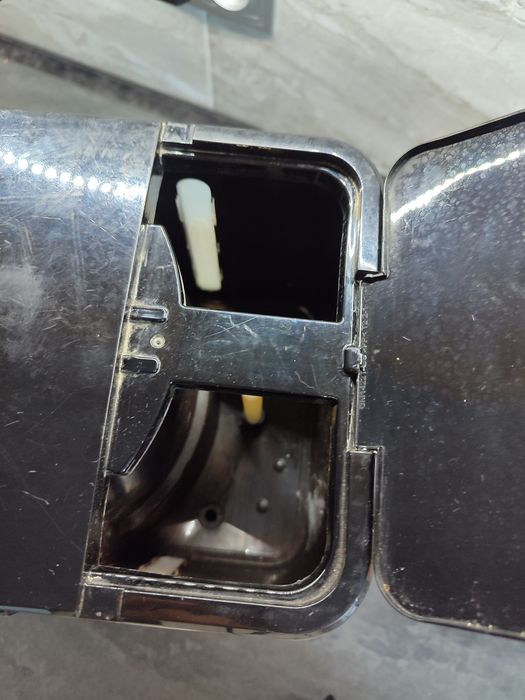 Продам капельную кофеварку Graef FK402EU