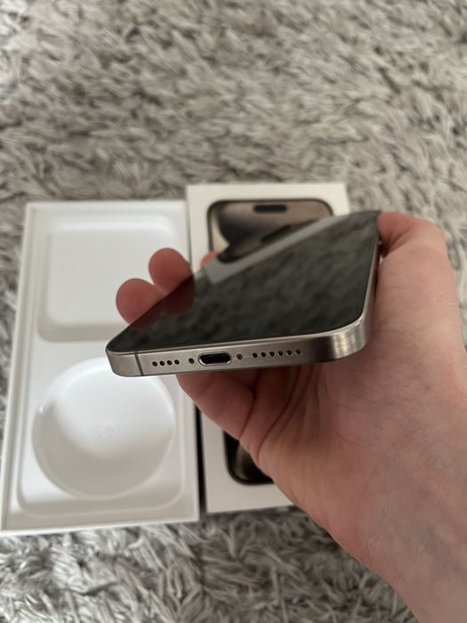 iPhone 15 Pro Max 256GB Natural Titanium – Idealny, 86%