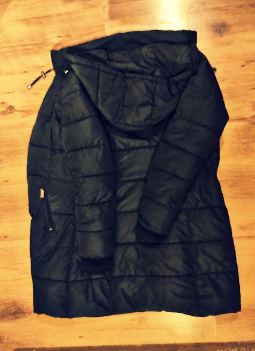 Płaszcz pikowany czarny 34