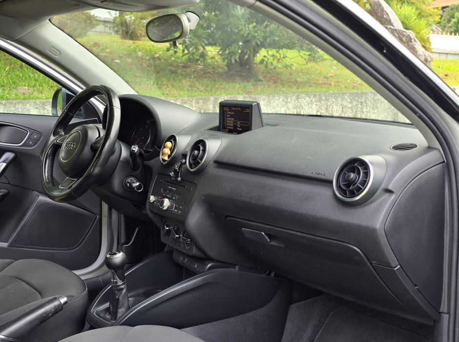 Audi a1 S Line 1.6tdi 105cv