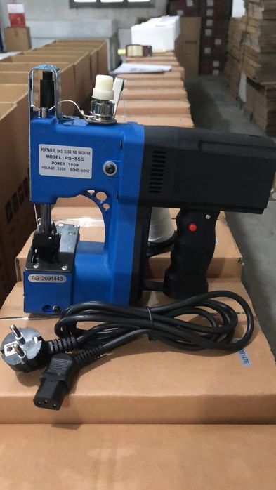 RG555 мешкозашивочные машины с обрезкой нити