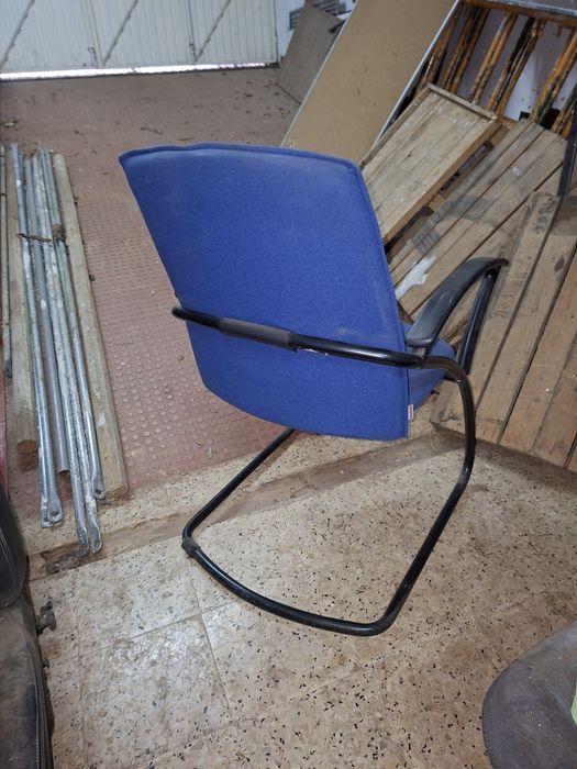 Cadeiras de escritorio porta gavetas