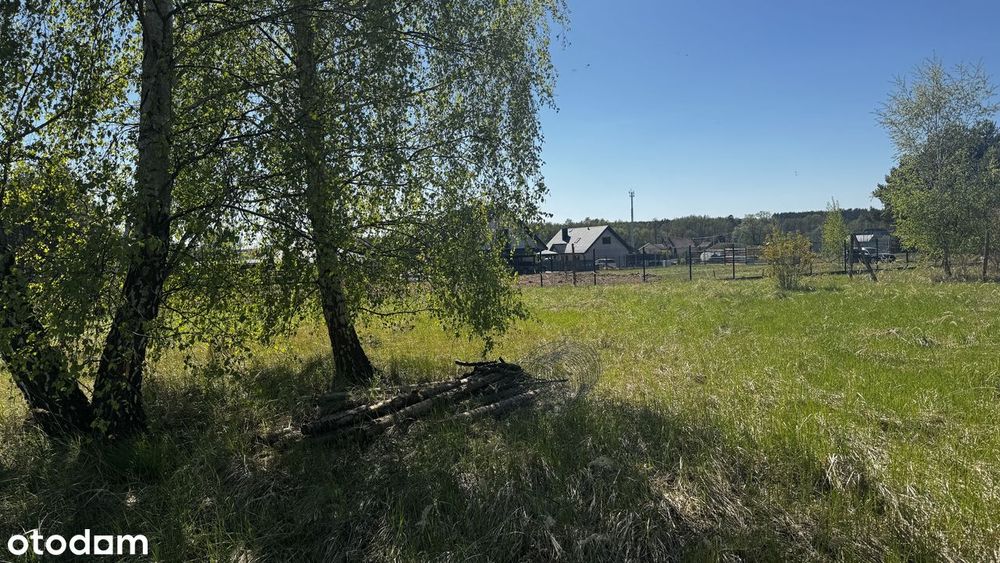 Sprzedam działkę o pow 975 m² w miejscowości trzęsów - More