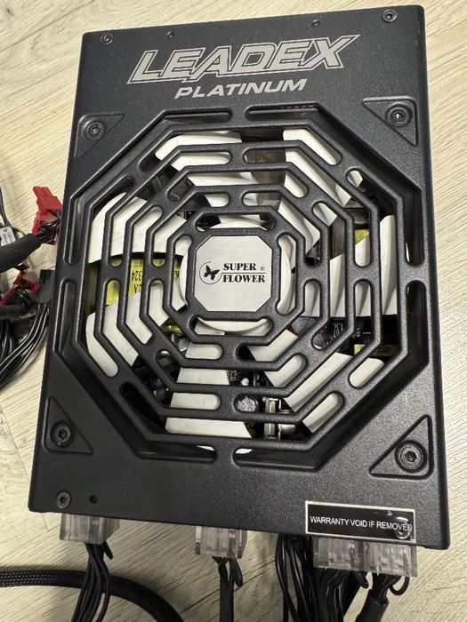 Блок живлення SuperFlower 1200w 80+ Platinum