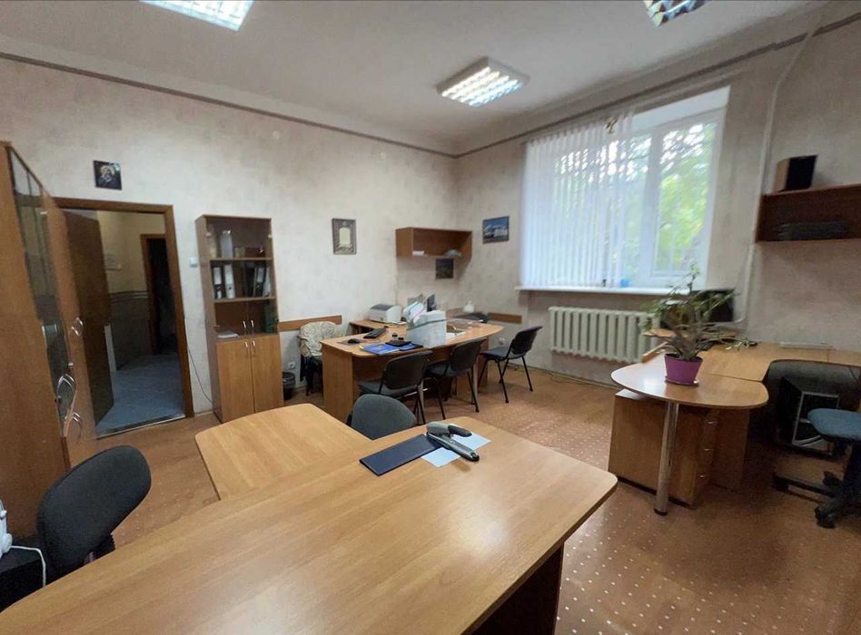 Пропонуємо в оренду офісне приміщення на Подолі.