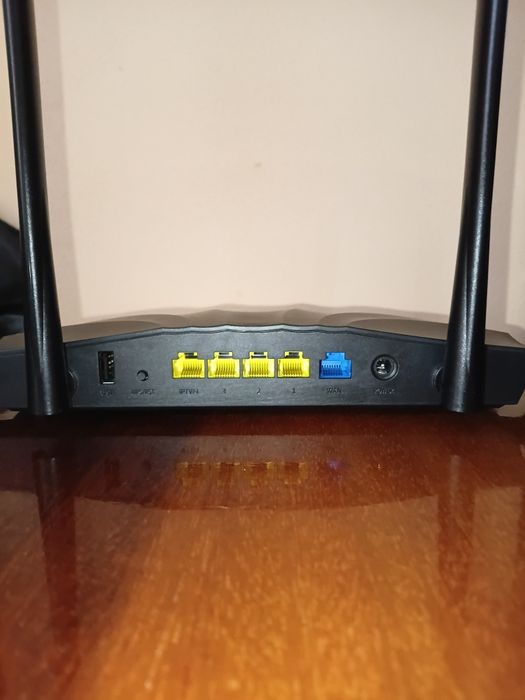 Роутер Tenda AC19