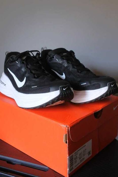Nike ZoomX Vomero Plus