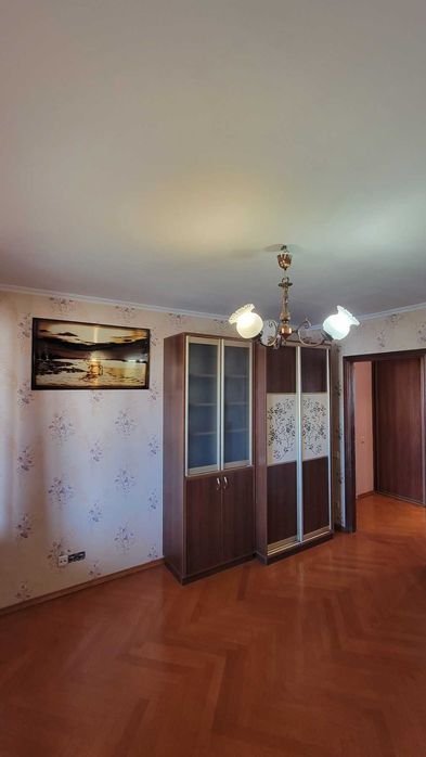 Тимошенко 13А, Левка Лукьяненко 13А