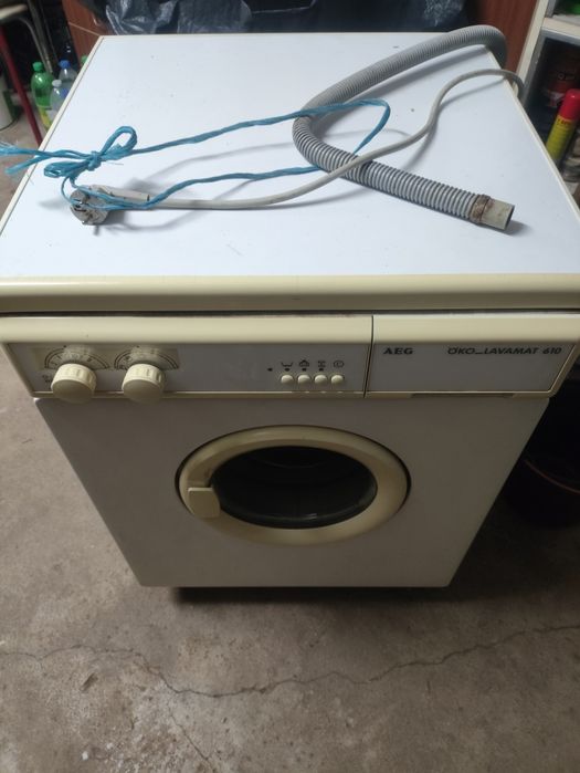 Máquina lavar roupa Avariada