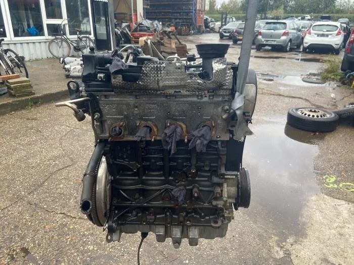 Motor CBAB VOLKSWAGEN 2,0L 140 CV
