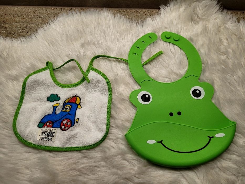 Sliniak nowy materiałowy i silikonowy 2 szt.