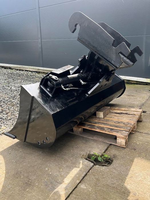 Łyżka skarpowa hydrauliczna 200cm 14,5-18t CW40 S60