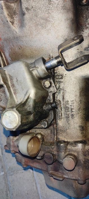 Caixas velocidades F10 - Opel Corsa A