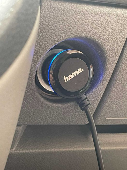 Podświetlana Ładowarka samochodowa hama