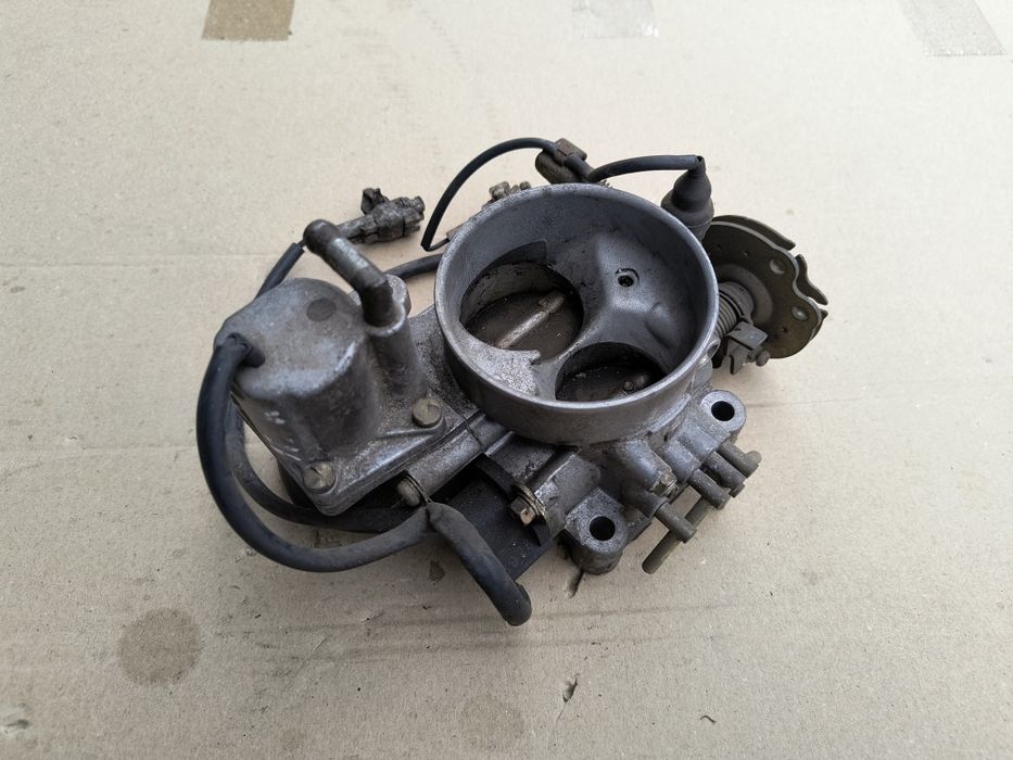 Mazda 626 GD Ford Probe 2.2 12v - Przepustnica E0T20271