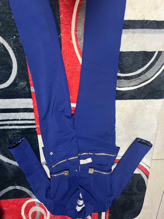 костюм синій брючний