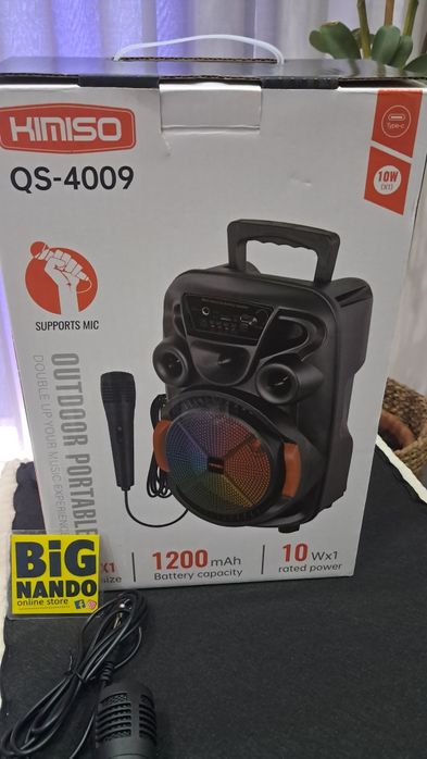 Coluna de som, com Bluetooth para karaokê com microfone e  luz