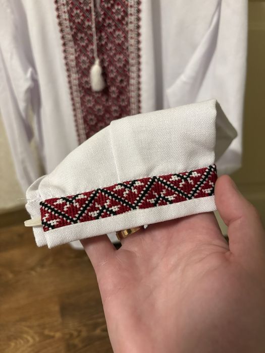 Чоловіча вишиванка