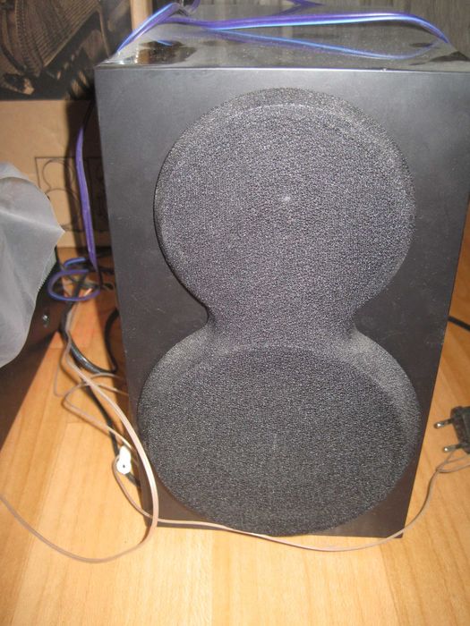 Продам музыкальный центр YAMAHA MCR 550