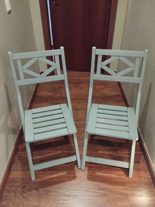 2 cadeiras de exterior cinzas