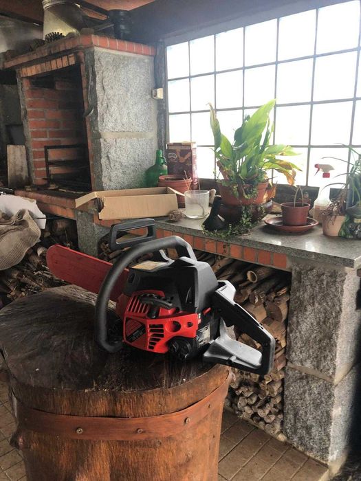 Motosserra Jonsered  CS 2138