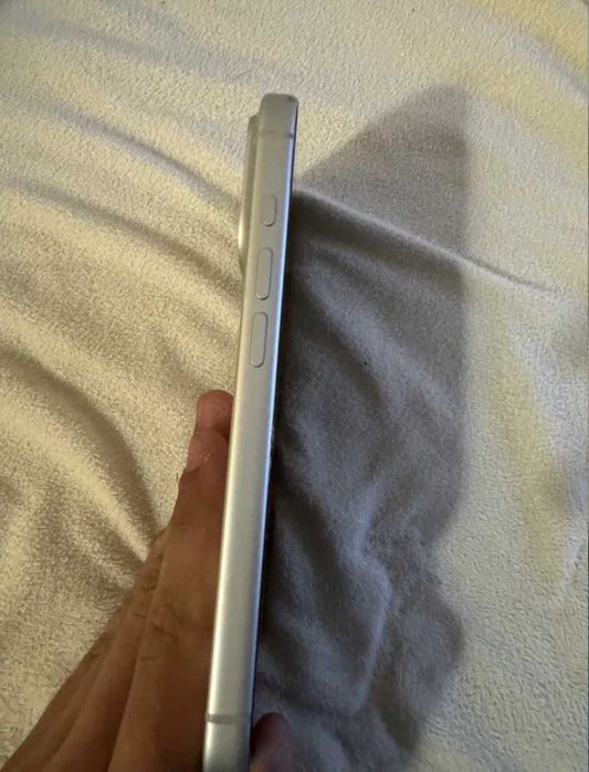 Iphone 17 pro em bom estado