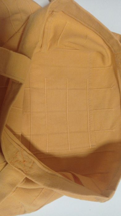 Totebag - saco em tecido amarelo - artesanato