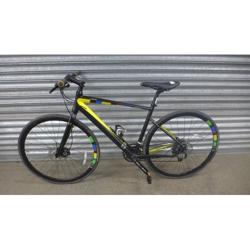 Bicicleta  modelo implicit Alpha