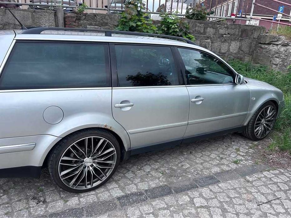 Volkswagen Passat B5 2.3 VR5 170KM