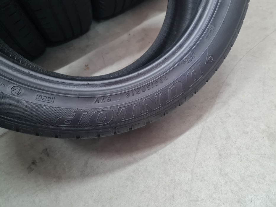 235/50R18 Dunlop SP Sport 01.