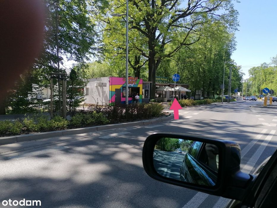 Sprzedam lokal handlowo - usługowy w Zielonce K /W-wy 57m2