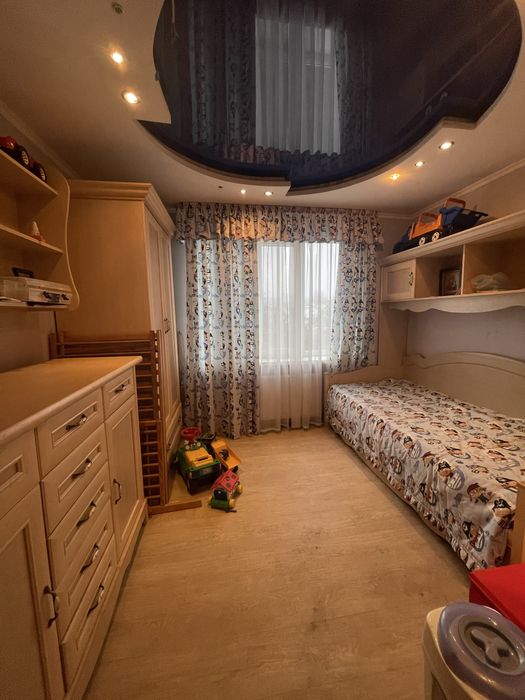 Прдам 3 кімнатну квартиру. Ковалівка