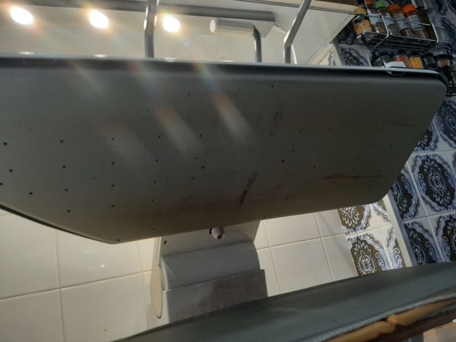 Tábua de engomar, ferro singer