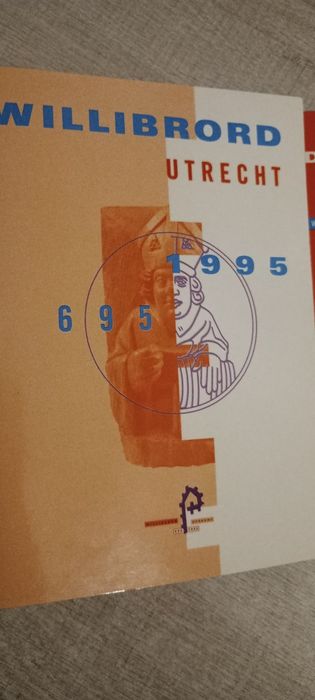 Willibrord. 2 monety+książka