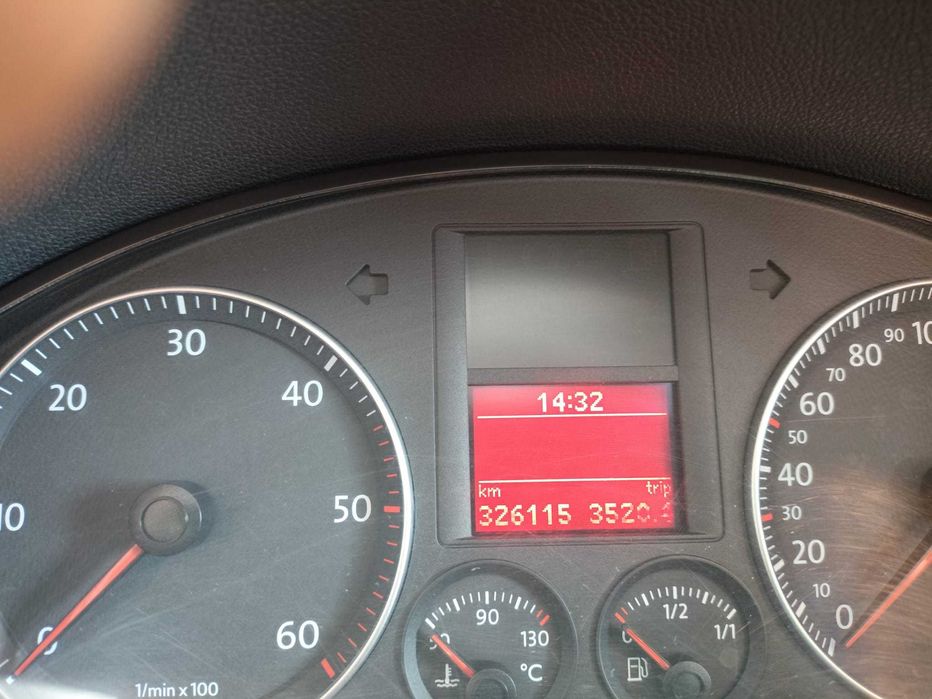 VW GOLF V 2.0 TDI
