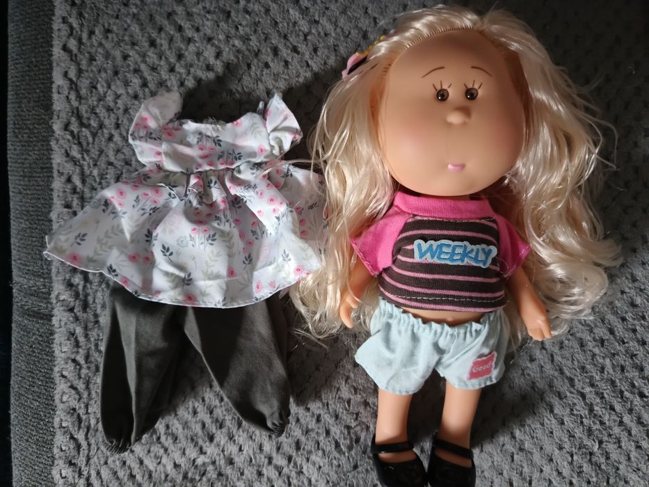 Lalka Mia mini jak hiszpańska nines nowa + dodatkowe ubranie