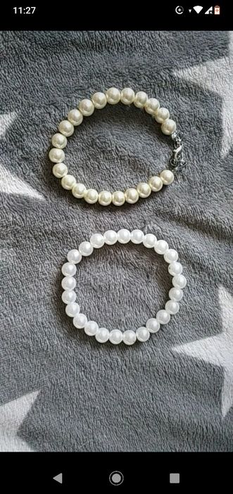 Bransoletki białe i beżowe