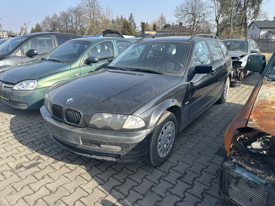 Bmw e46 rouring 2.0D 136KM 2000 w całości na części