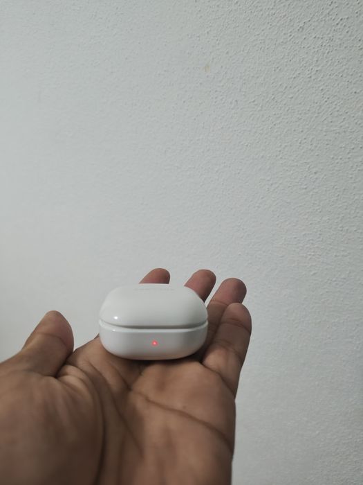 Estojo Samsung Galaxy Buds FE (SOMENTE O ESTOJO)