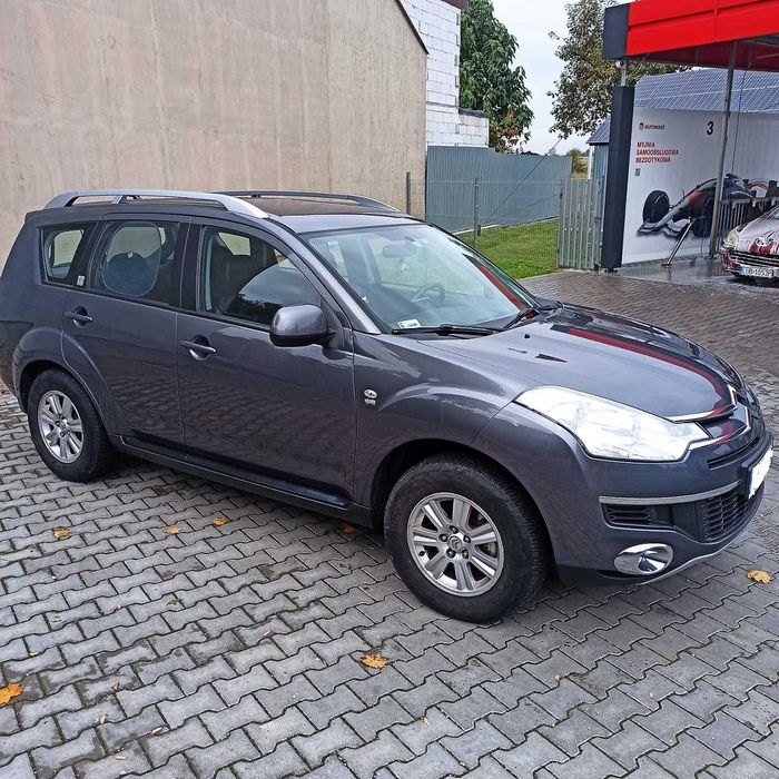Citroen C-Crosser 2,2 hdi  2008  207000