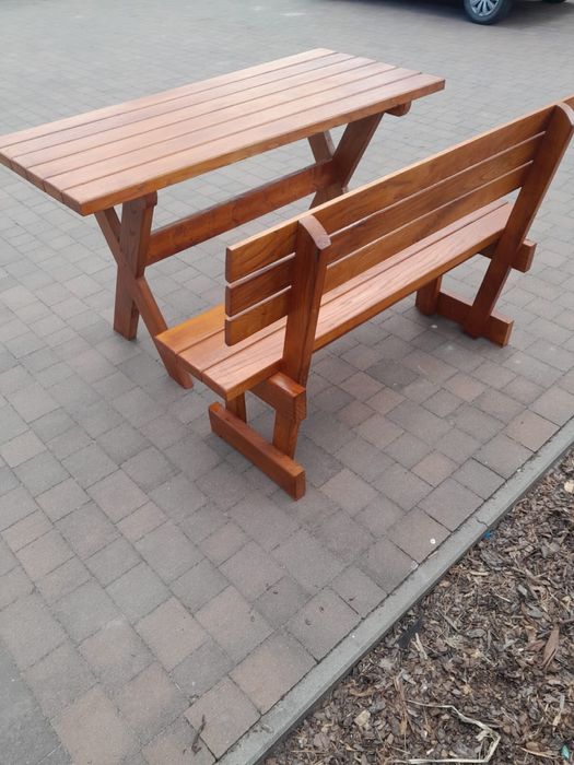 Ławka ze stołem